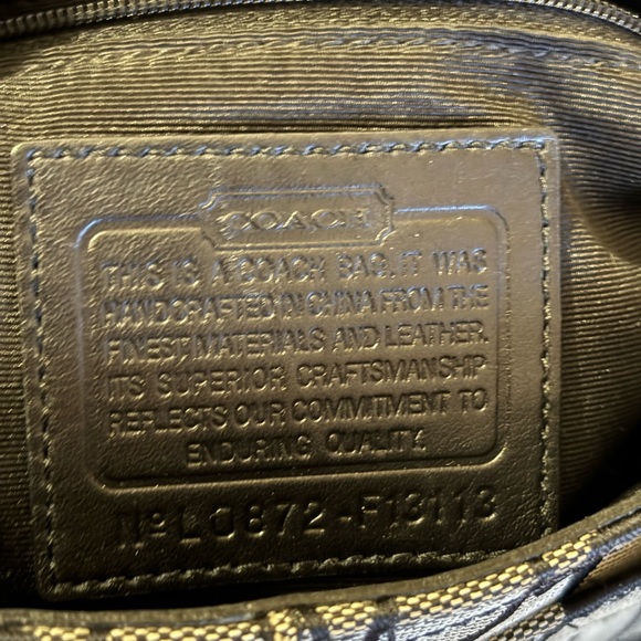 Vintage Coach Handbag - Picture 8 of 10